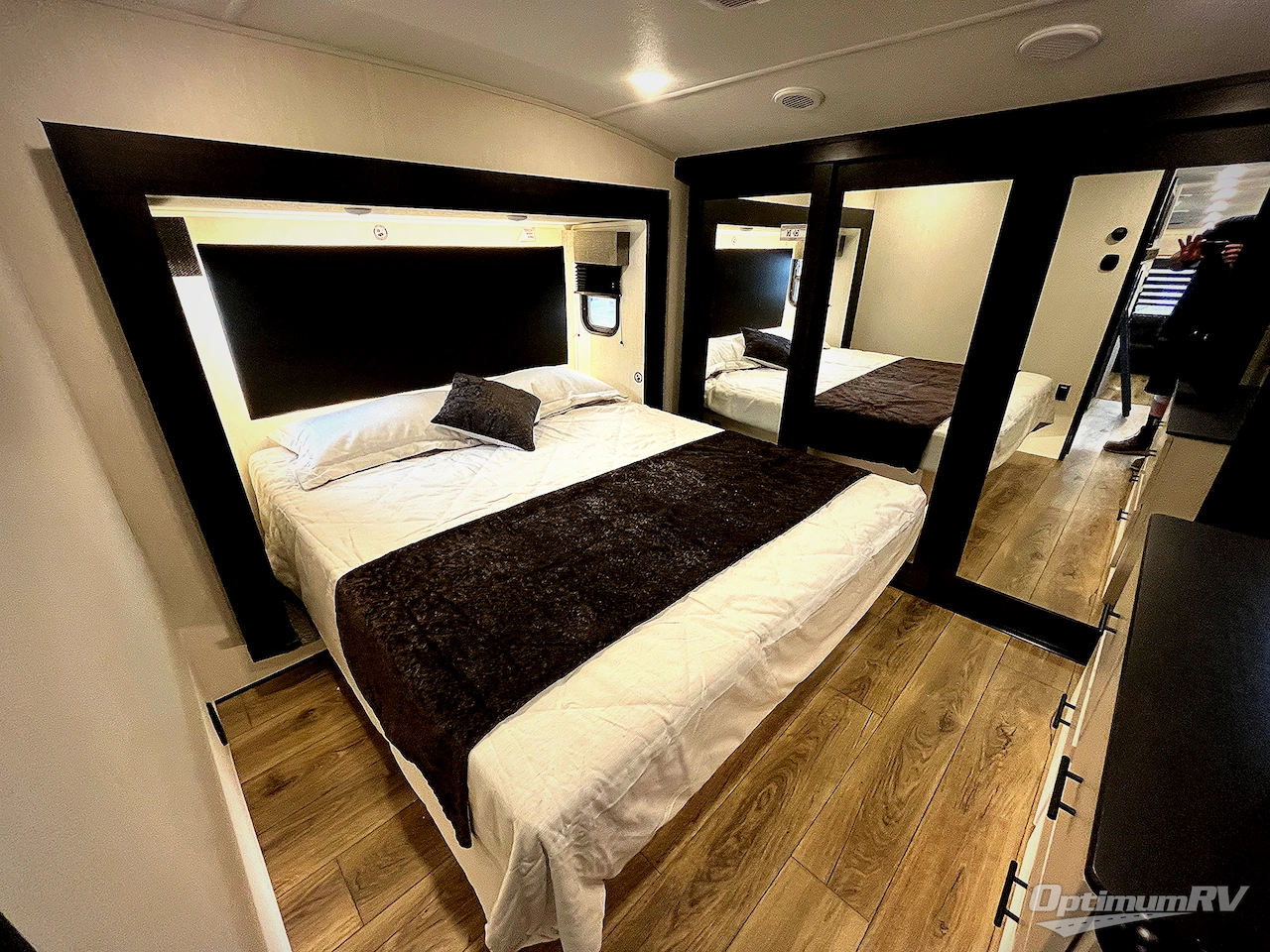 2025 Forest River Sabre 36FLX Photo 30