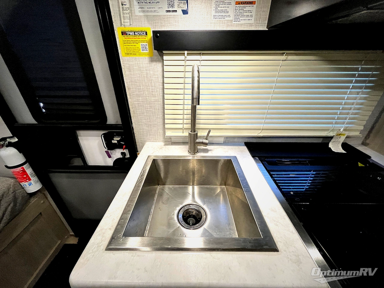 2023 Forest River Flagstaff E-Pro E20BHS Photo 15