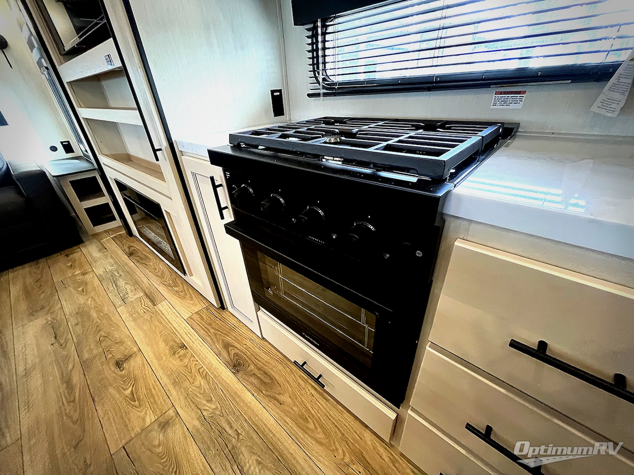 2025 Forest River Sabre 36FLX Photo 16