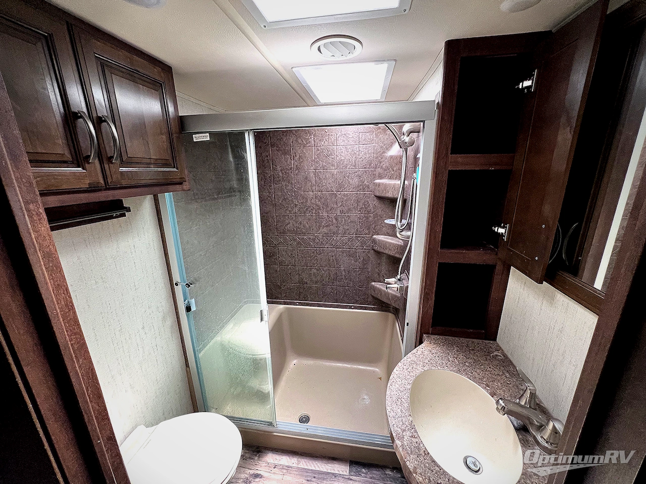 2018 Forest River Sandpiper 383RBLOK Photo 21