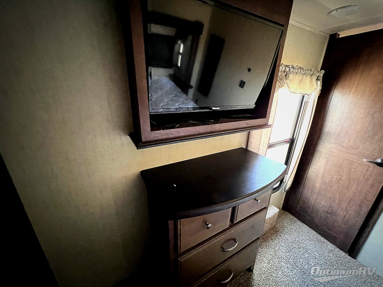 2018 Forest River Sandpiper 383RBLOK Photo 25