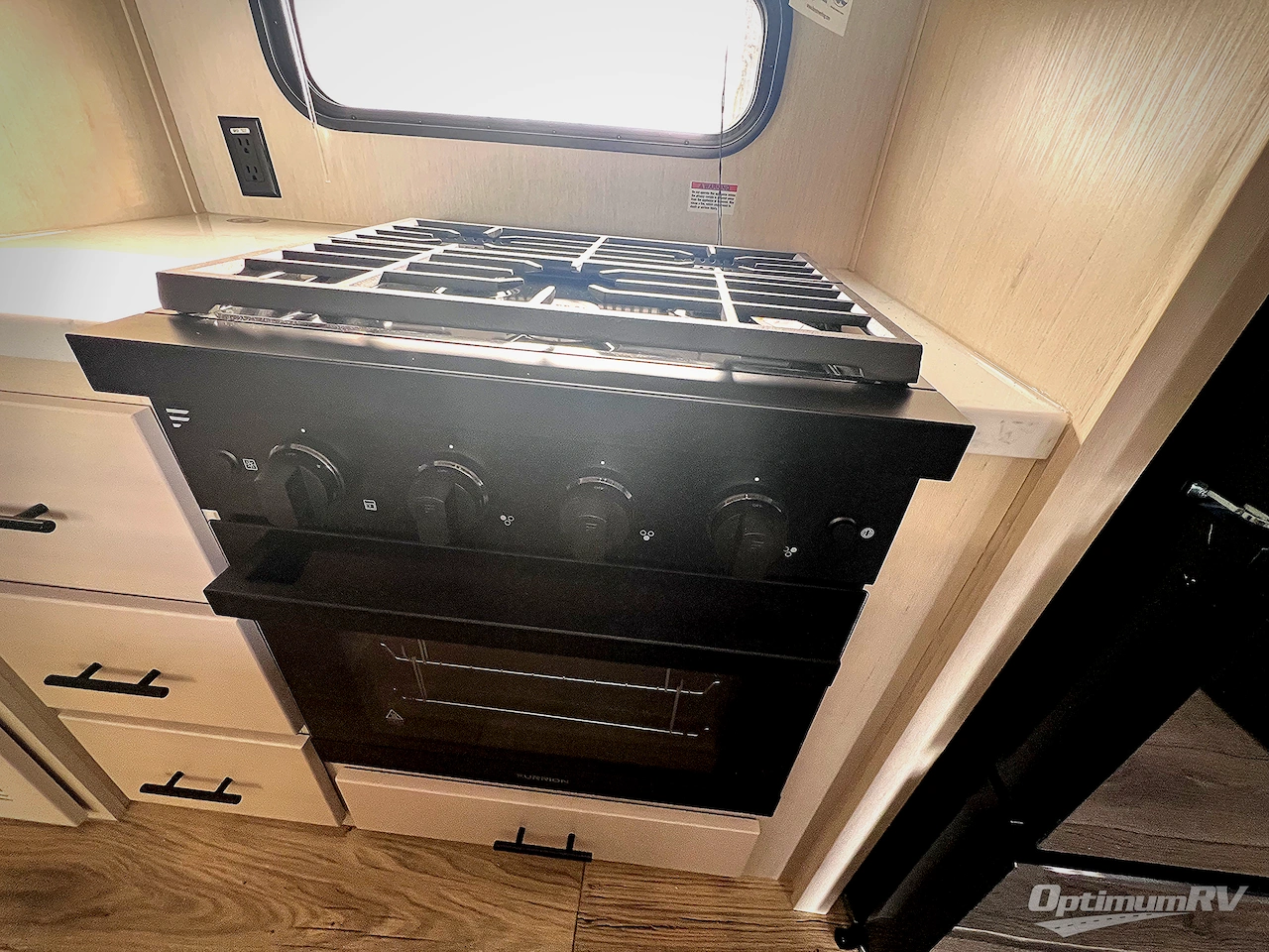 2025 Forest River Sabre 37FLH Photo 8