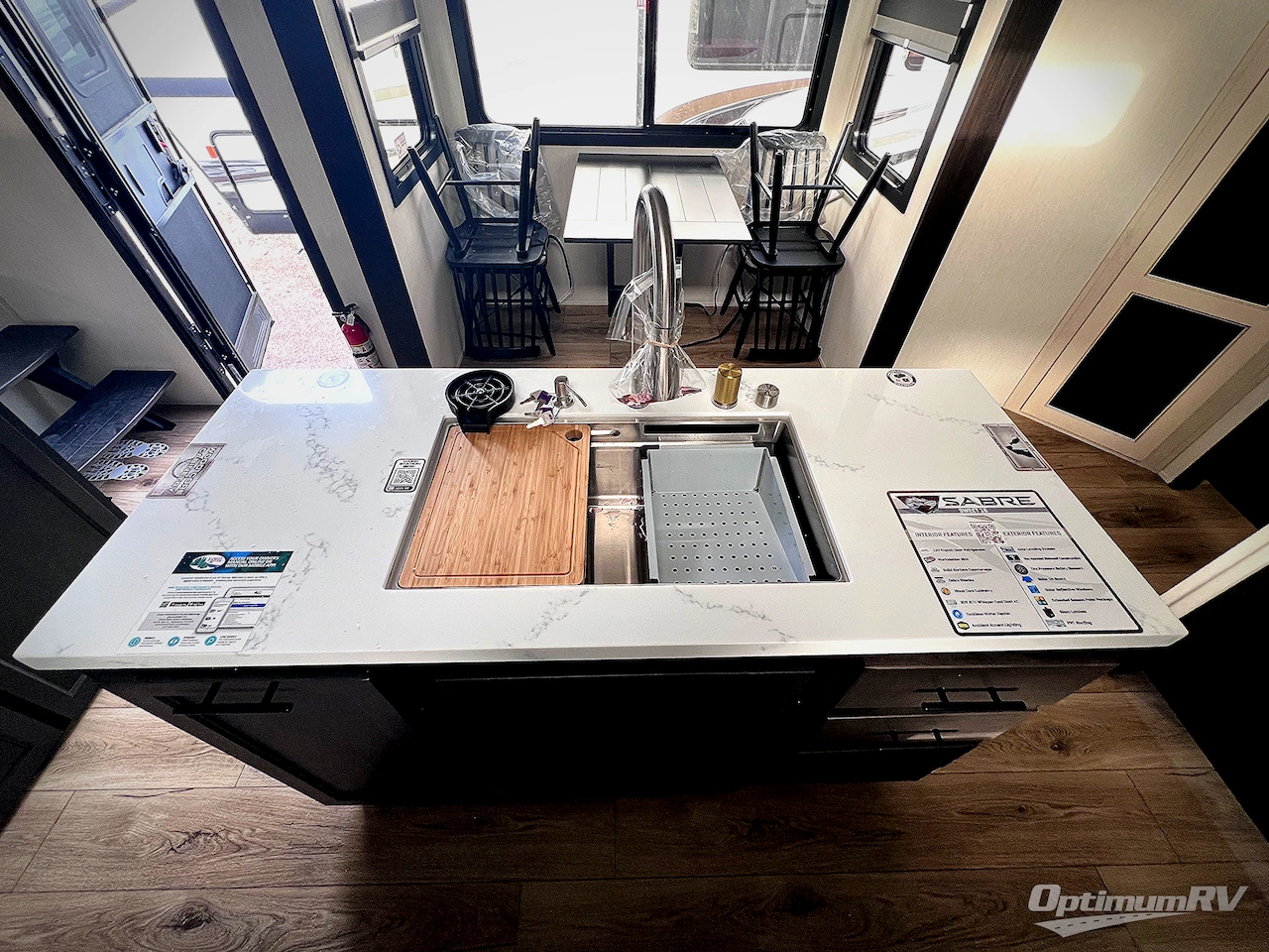 2025 Forest River Sabre 37FLH Photo 10
