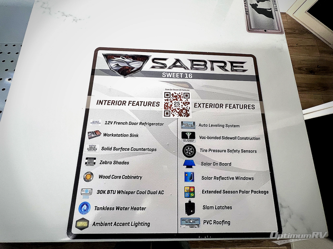 2025 Forest River Sabre 37FLH Photo 11