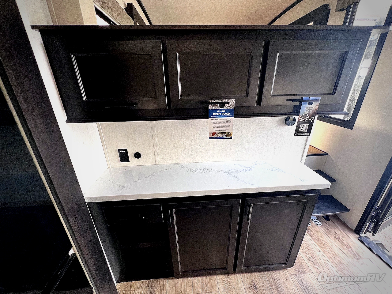 2025 Forest River Sabre 37FLH Photo 14