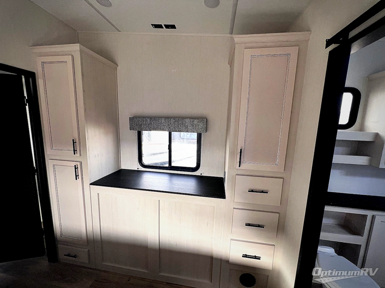 2025 Forest River Sabre 37FLH Photo 24