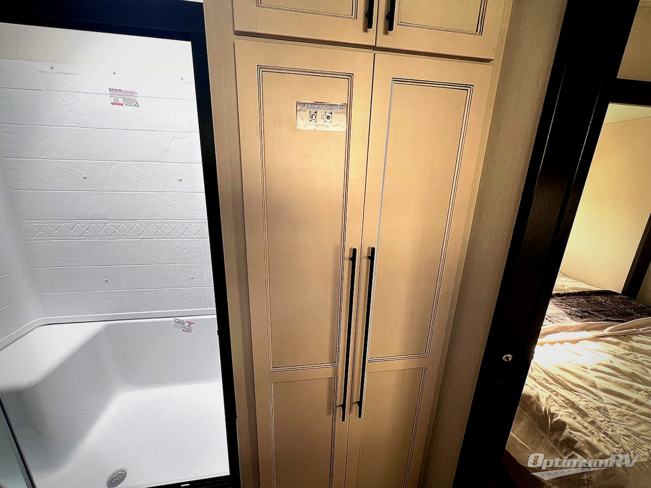 2025 Forest River Sabre 37FLH Photo 26