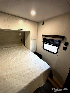 2027 Venture Sienna 281VQB RV Photo 3