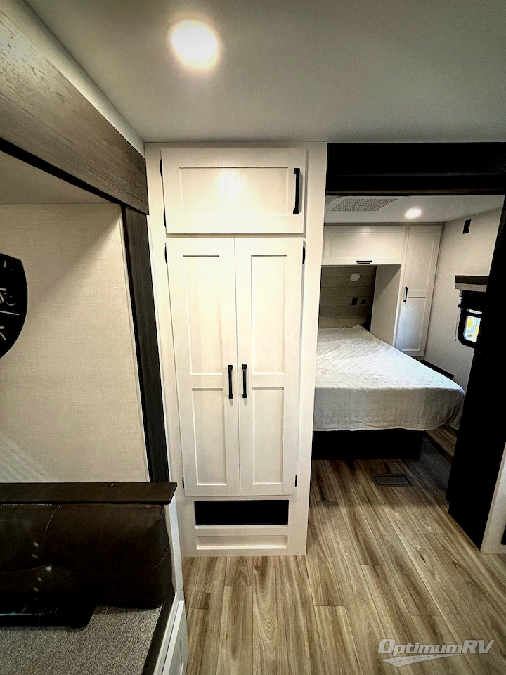 2027 Venture Sienna 281VQB Photo 20