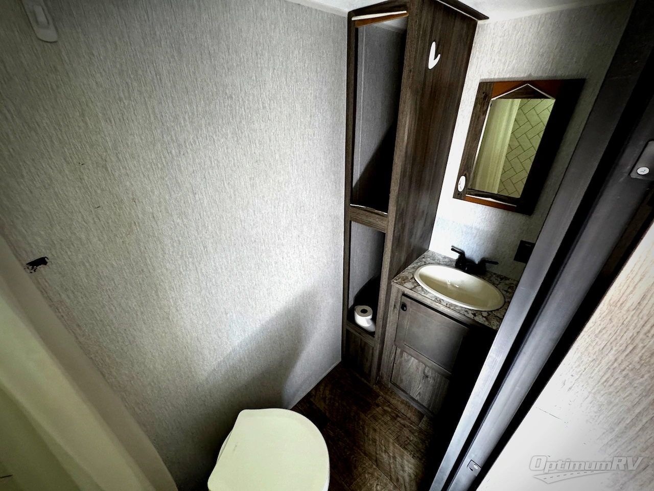 2024 Sunset Park Sun Lite LTD 19RB Photo 5