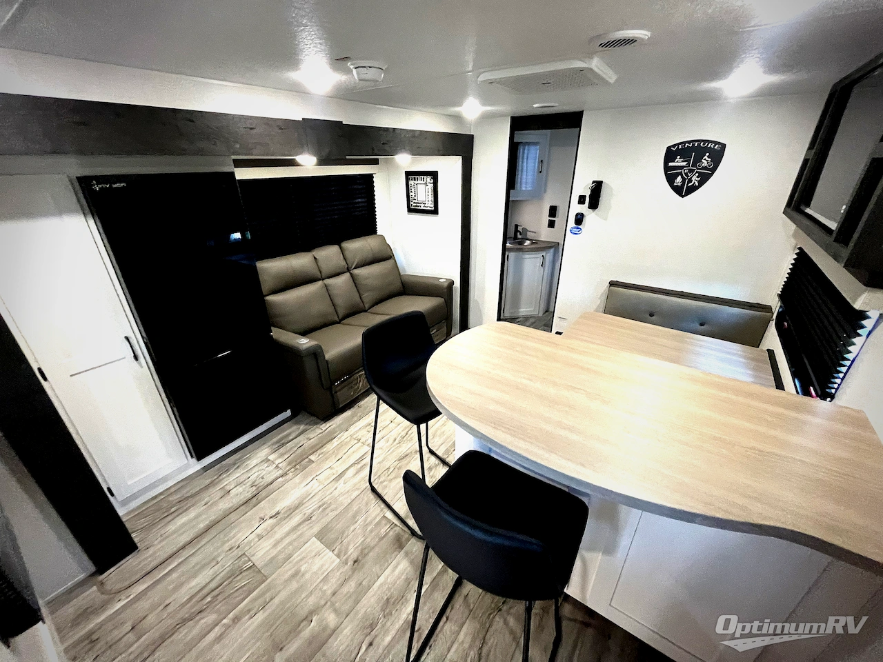 2025 Venture Sienna SA231VRK Photo 4