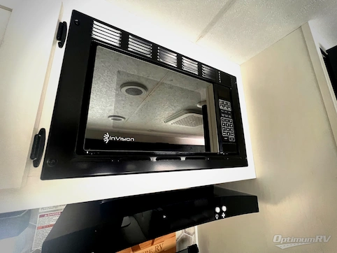 2025 Venture Sienna SA271VBH RV Photo 3