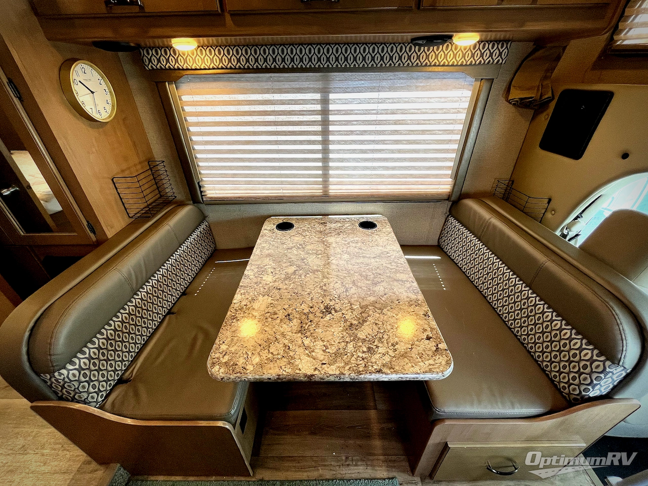 2019 Thor FREEDOM ELITE 22HE Photo 6
