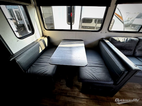 2023 Keystone Hideout 26BHS RV Photo 3