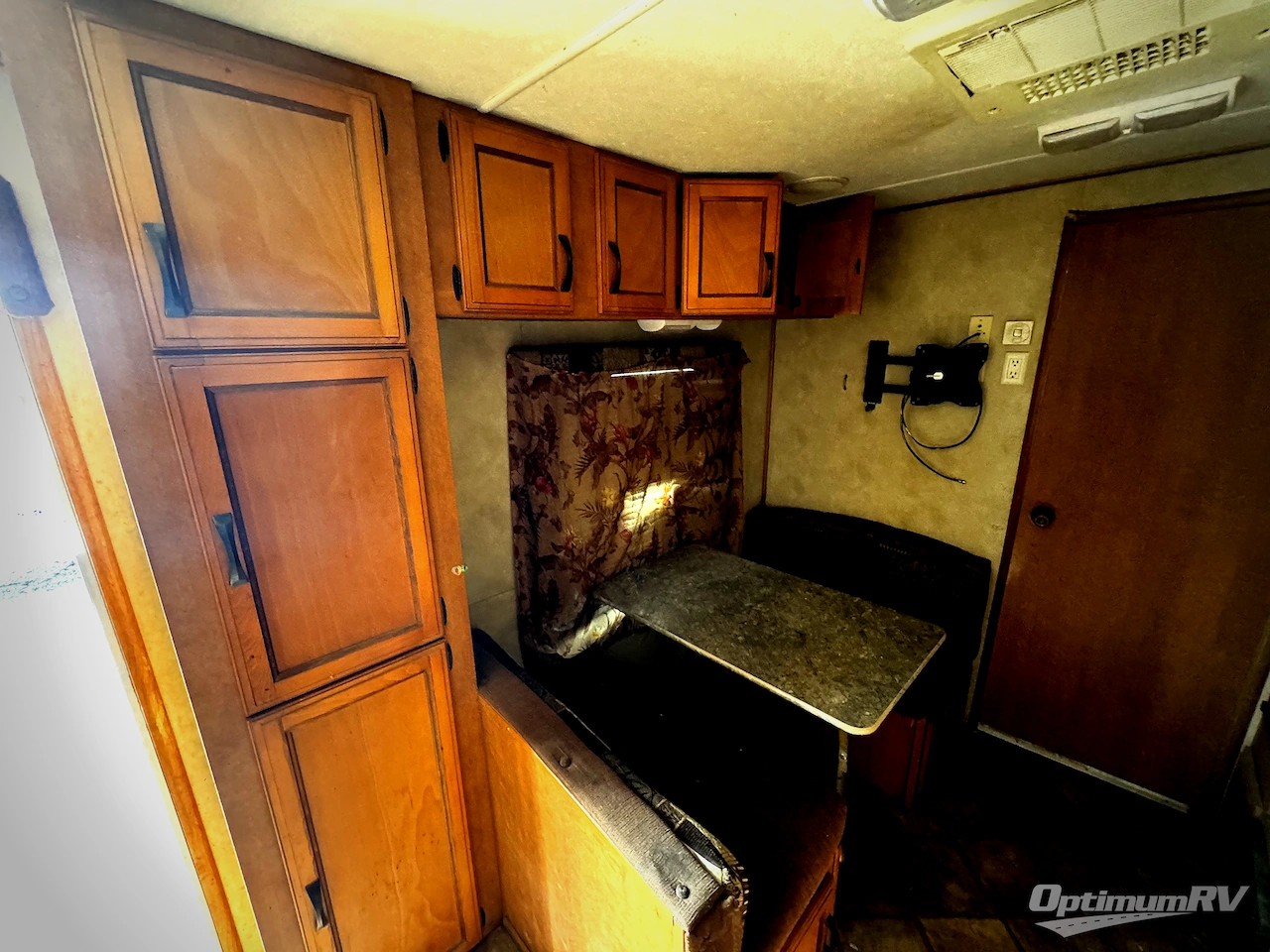 2013 Palomino Puma 23FB Photo 4