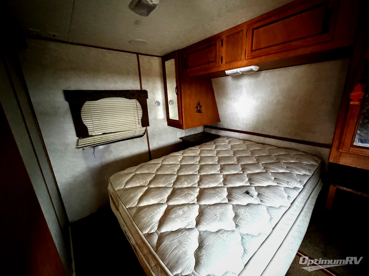 2013 Palomino Puma 23FB Photo 8