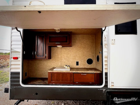 Used 2013 CrossRoads Zinger ZT31SB Travel Trailer at Optimum RV