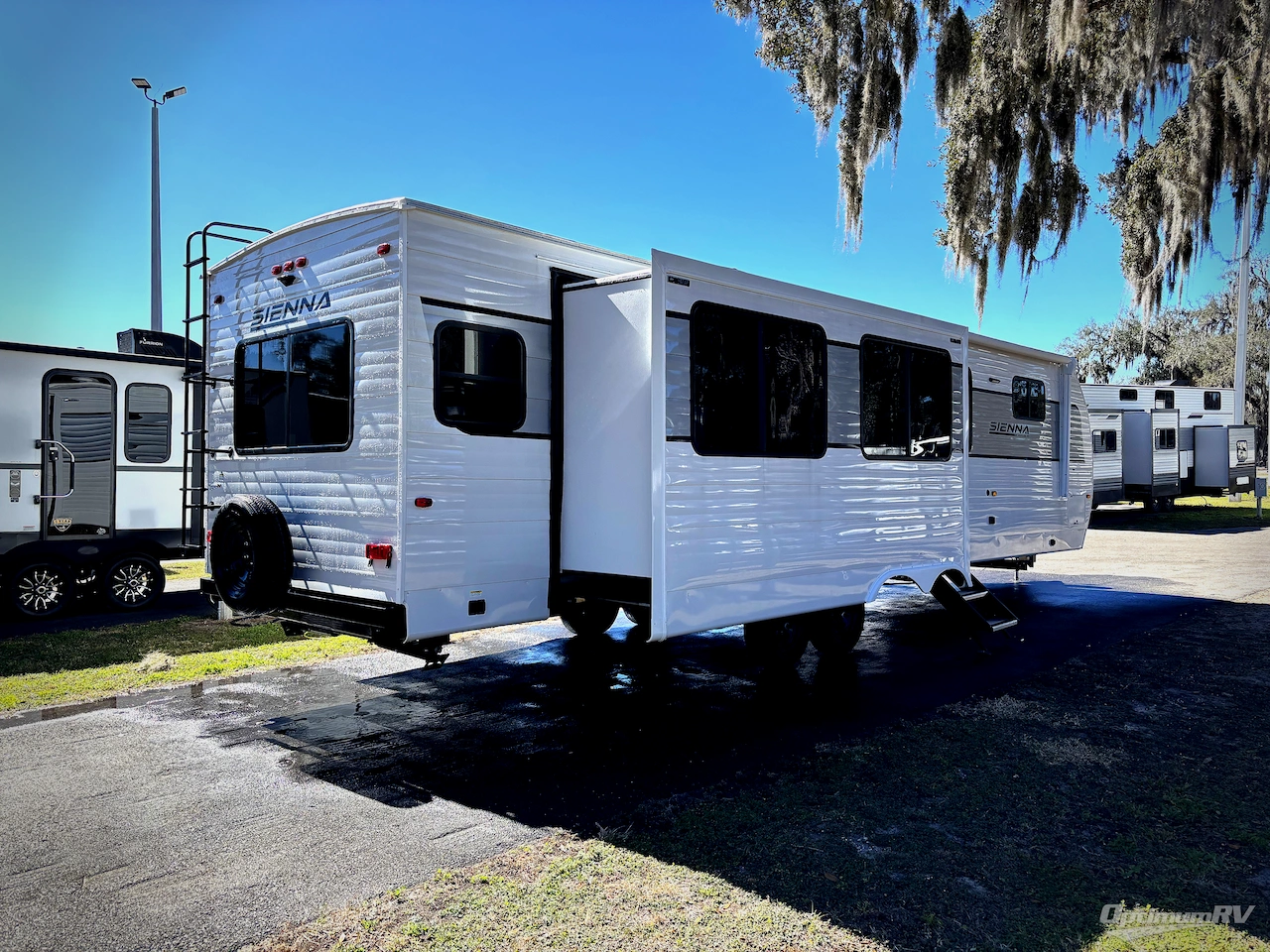 2025 Venture Sienna SA293VIK Photo 2