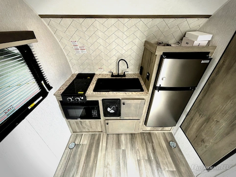 2026 Sunset Park Sun Lite 14TH RV Photo 3