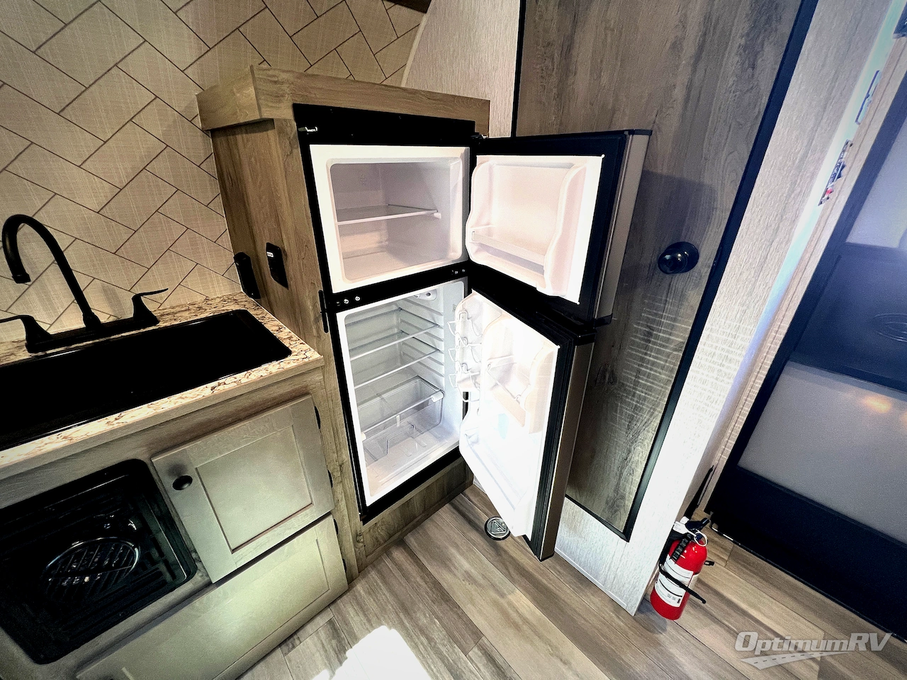 2026 Sunset Park Sun Lite 14THX Photo 10