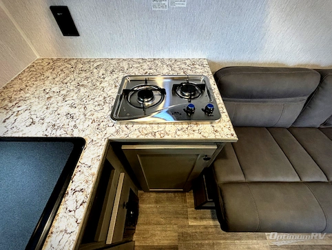 2026 Sunset Park Sun Lite LTD 13MJ RV Photo 4