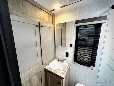 2026 Sunset Park Sun Lite 14RB RV Photo 4