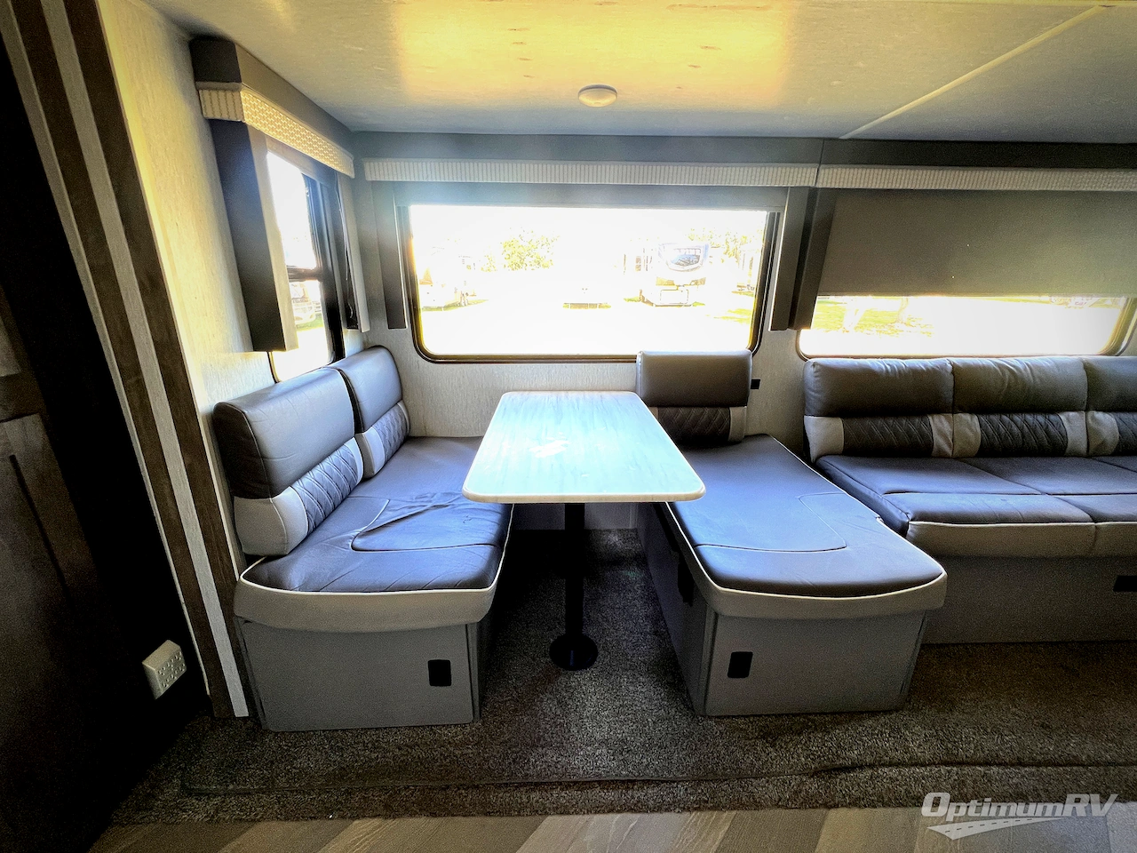 2022 Forest River Wildwood 33TS Photo 8