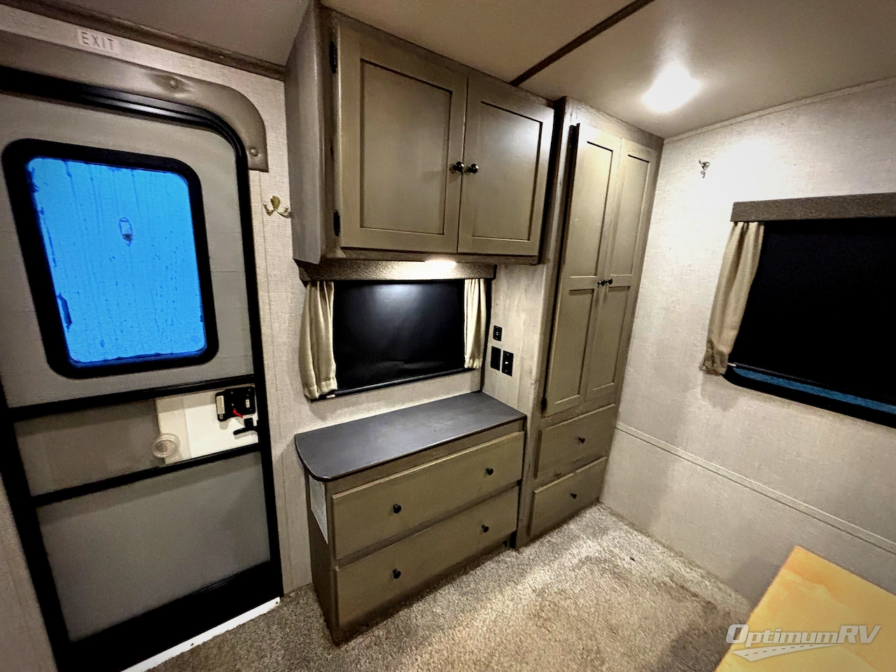 2019 Keystone Outback 324CG Photo 11