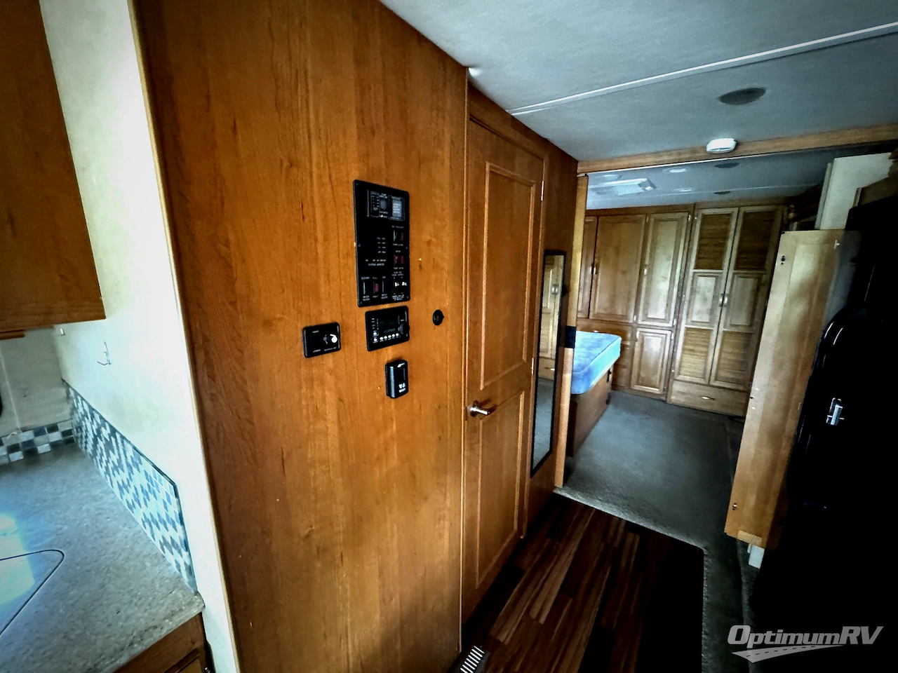 2013 Monaco Monarch 33SFD Photo 9
