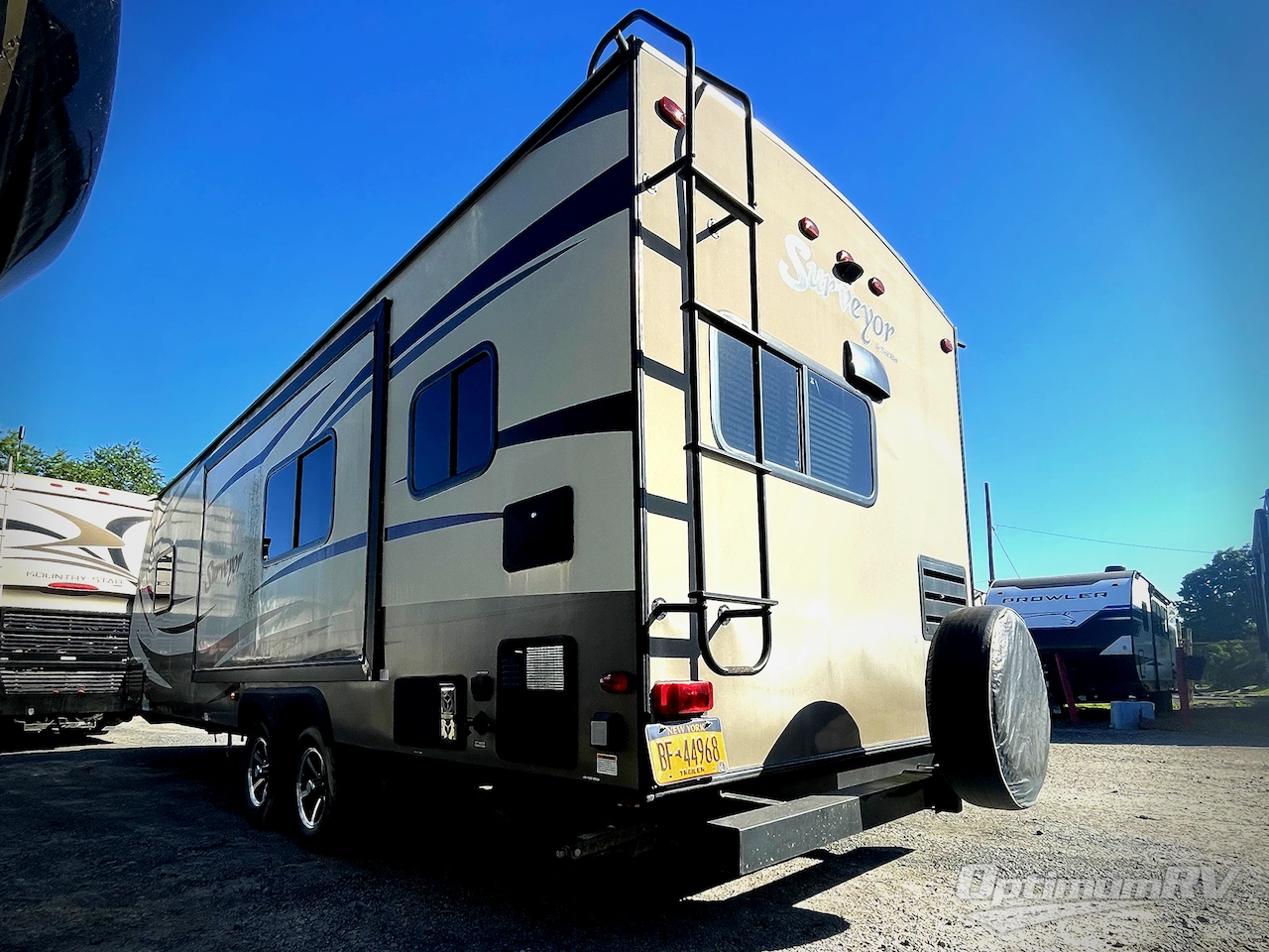 2015 Forest River Surveyor 264RKS Photo 2