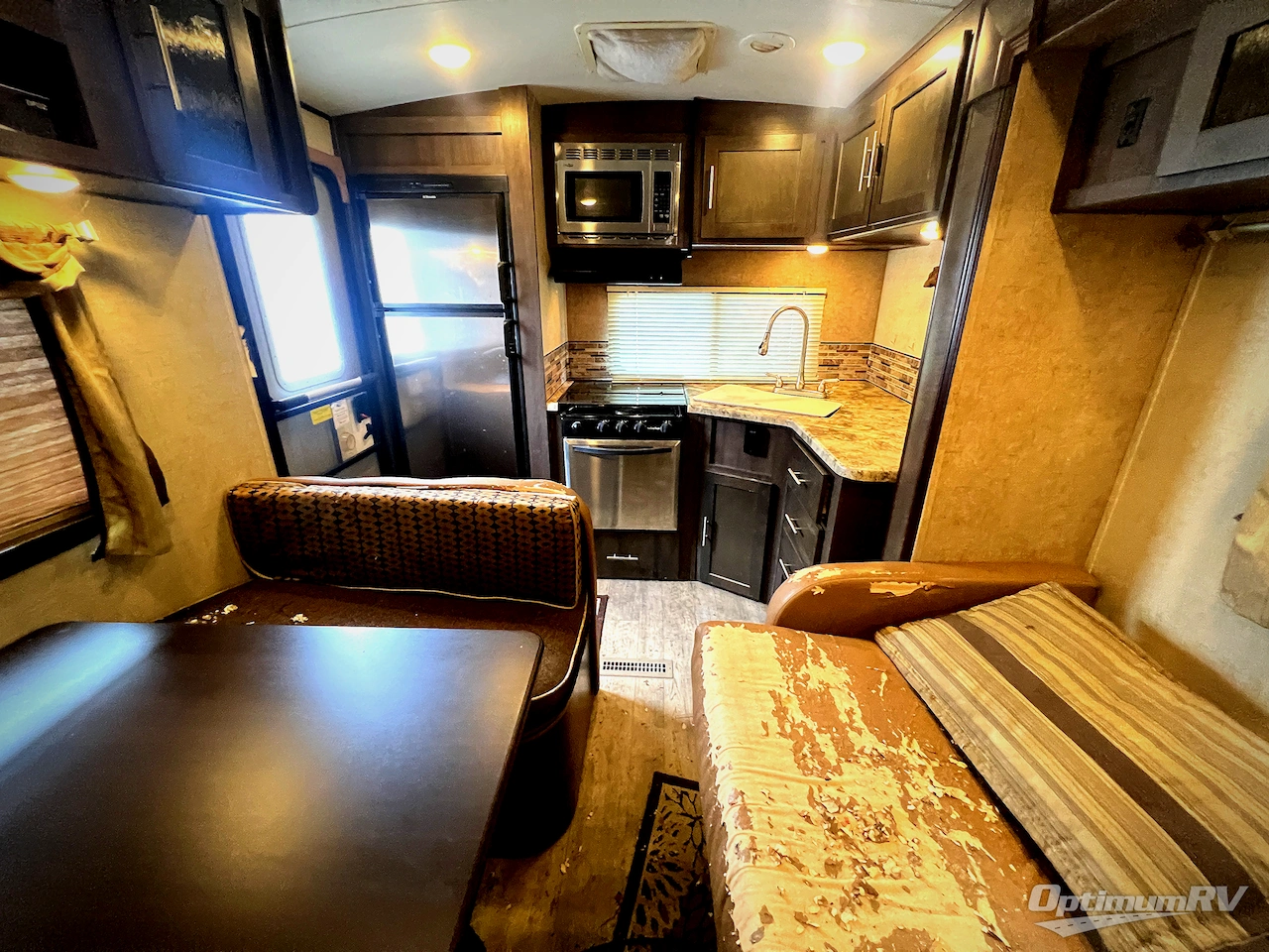2015 Forest River Surveyor 264RKS Photo 5