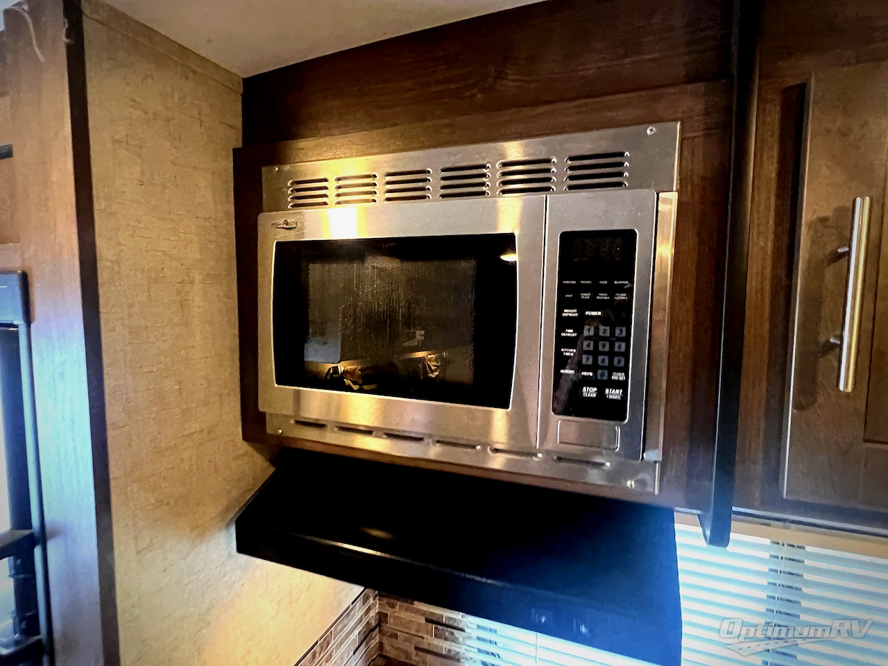2015 Forest River Surveyor 264RKS Photo 9