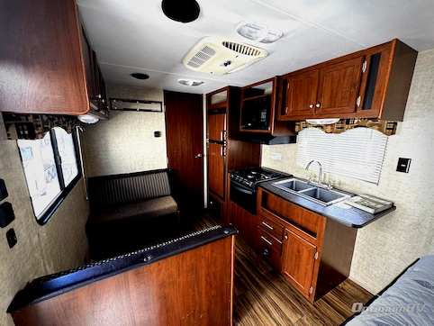 2016 Heartland Prowler Lynx 18 LX RV Photo 2