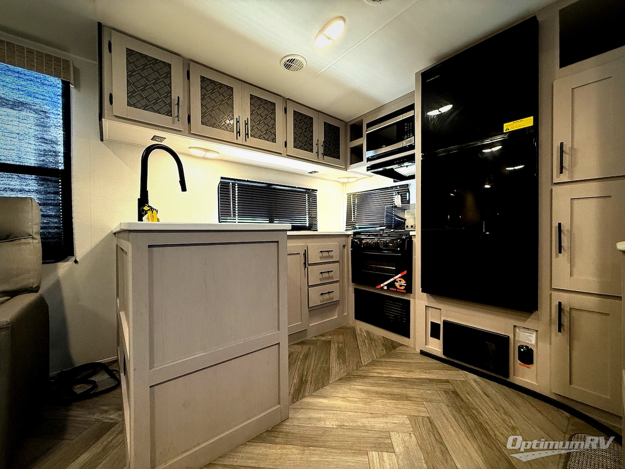 2024 Heartland Prowler 292SRK Photo 17