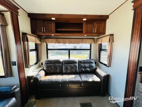 2017 Keystone Avalanche 320RS RV Photo 2