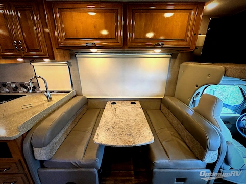 2018 Thor Quantum RS26 RV Photo 3