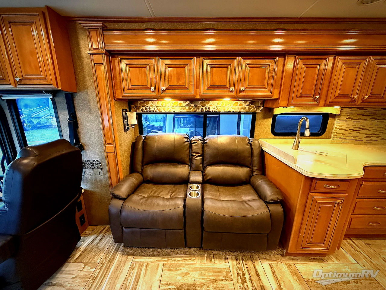 2016 Thor Venetian A40 Photo 5