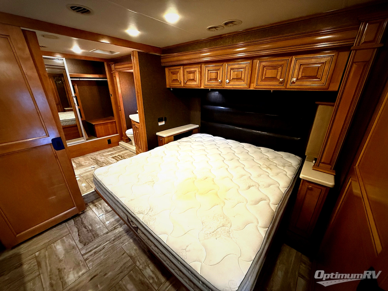 2016 Thor Venetian A40 Photo 14