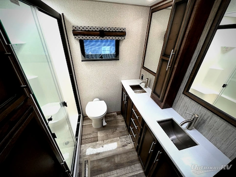 2021 KZ Durango Gold G391RKQ RV Photo 4