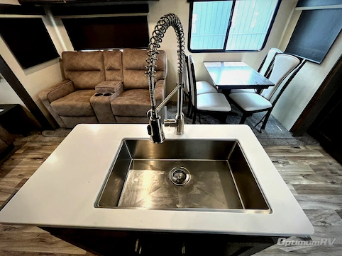 2019 Forest River Salem Hemisphere Hyper-Lyte 29RLSHL RV Photo 3