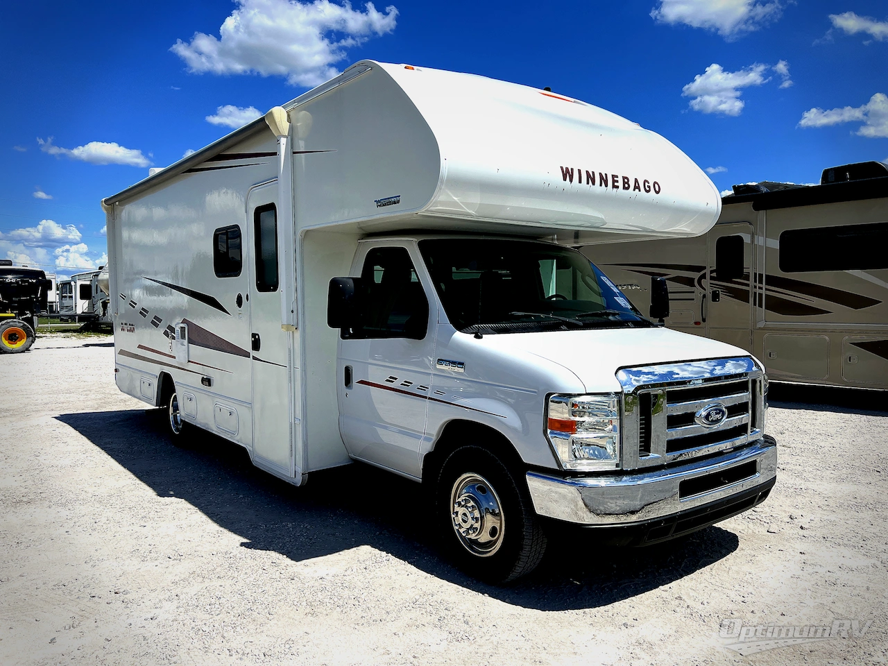 2019 Winnebago Outlook 25J Photo 1