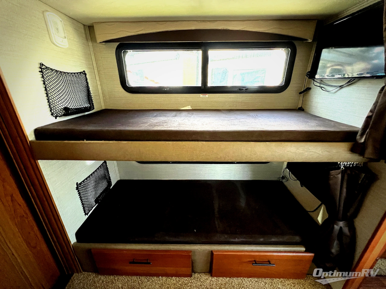 2017 Jayco Greyhawk 31FS Photo 14