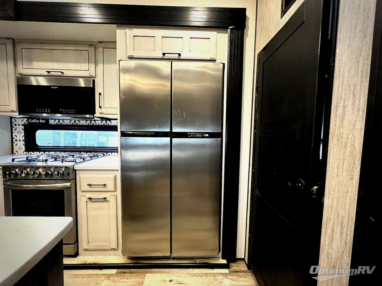 2022 KZ Durango Gold G382MBQ Photo 13