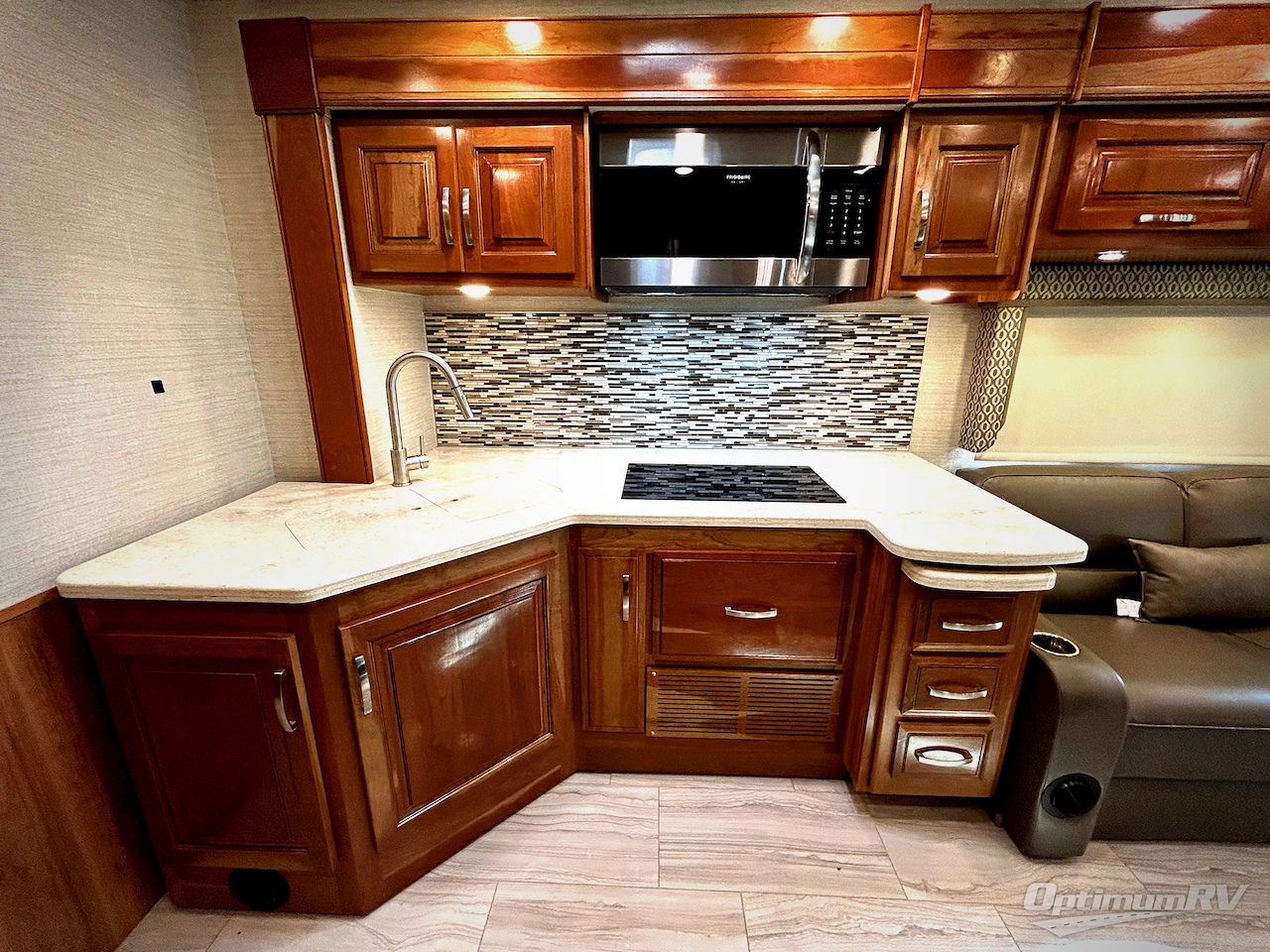 2019 Jayco Embark 39BH Photo 6