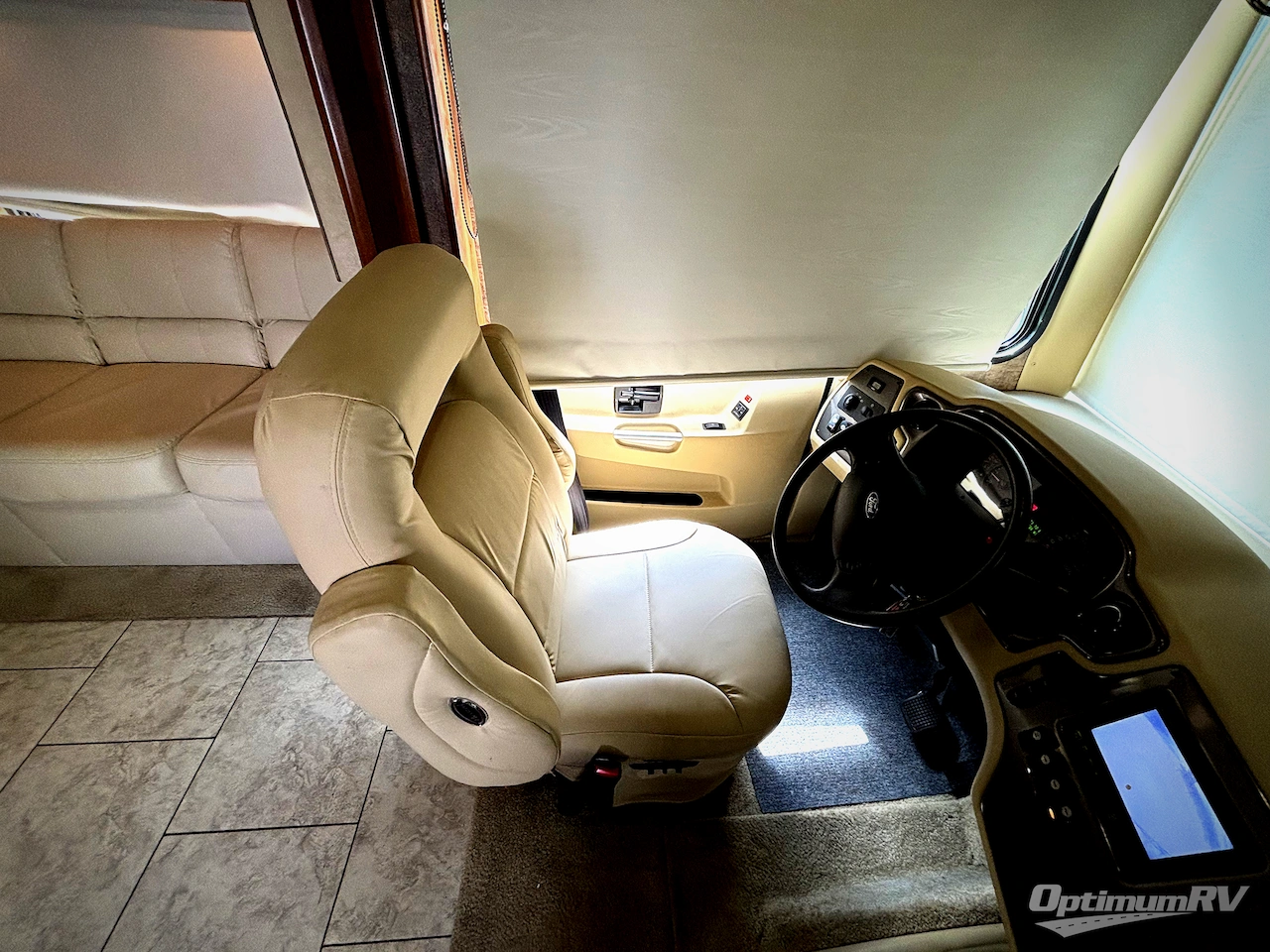 2012 Tiffin Allegro 34 TGA Photo 7