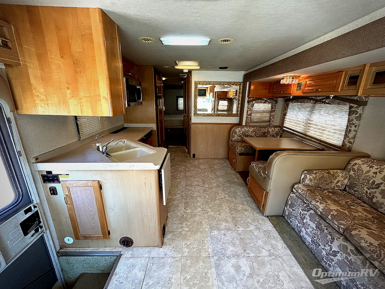 2003 National RV Dolphin 5342 Photo 6