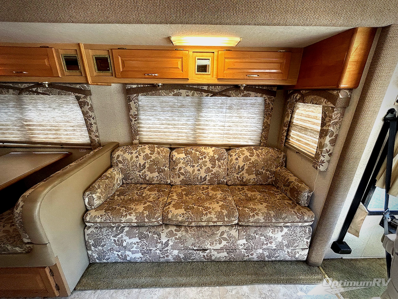 2003 National RV Dolphin 5342 Photo 11