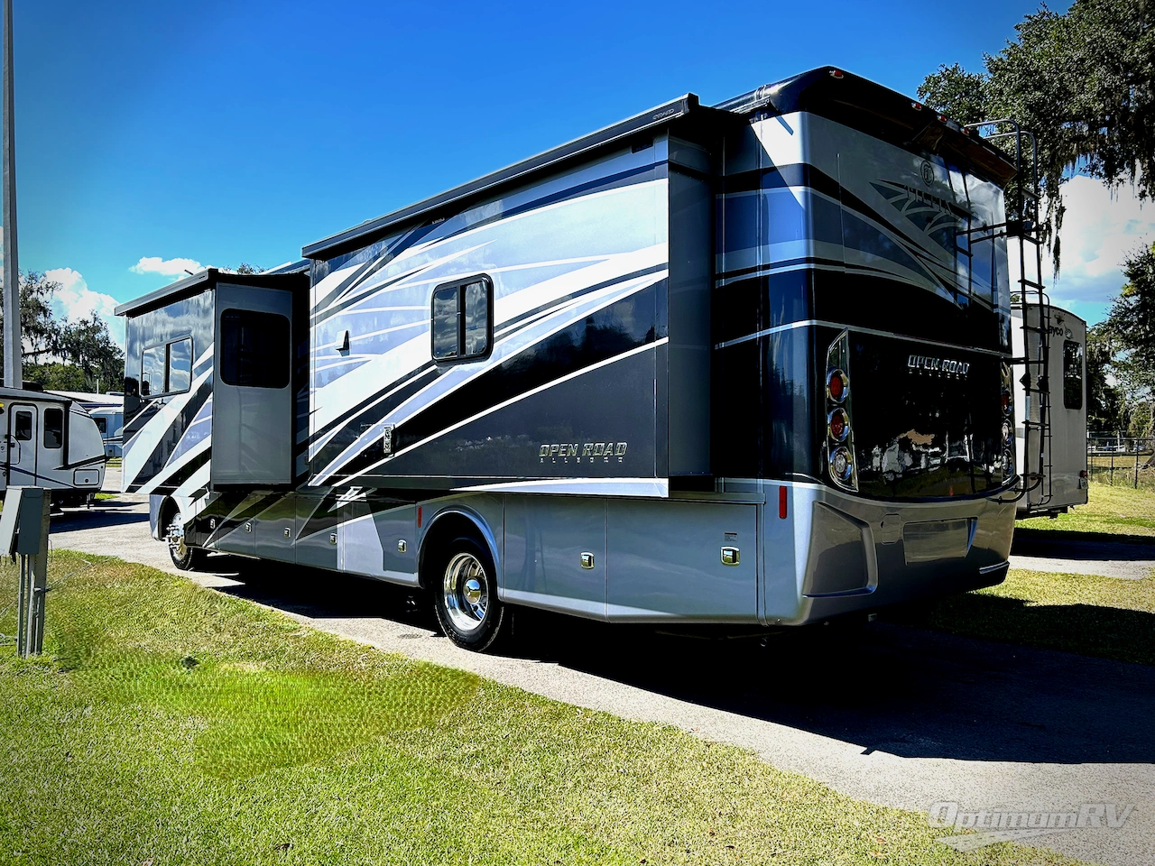 2022 Tiffin Open Road Allegro 34 PA Photo 3