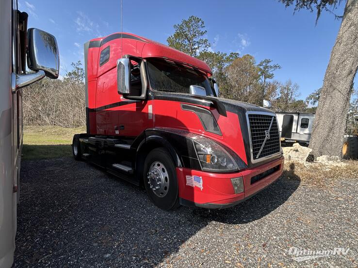2017 Volvo Volvo VNL RV Photo 1