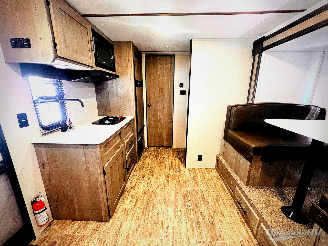 2021 Keystone Springdale Mini 1760BH Photo 4